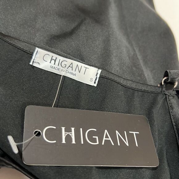 Chigant black satin wrap camisole size small NWT - Picture 8 of 9